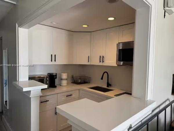Small Image of 7904 WEST DR #104, North Bay Village Number 5