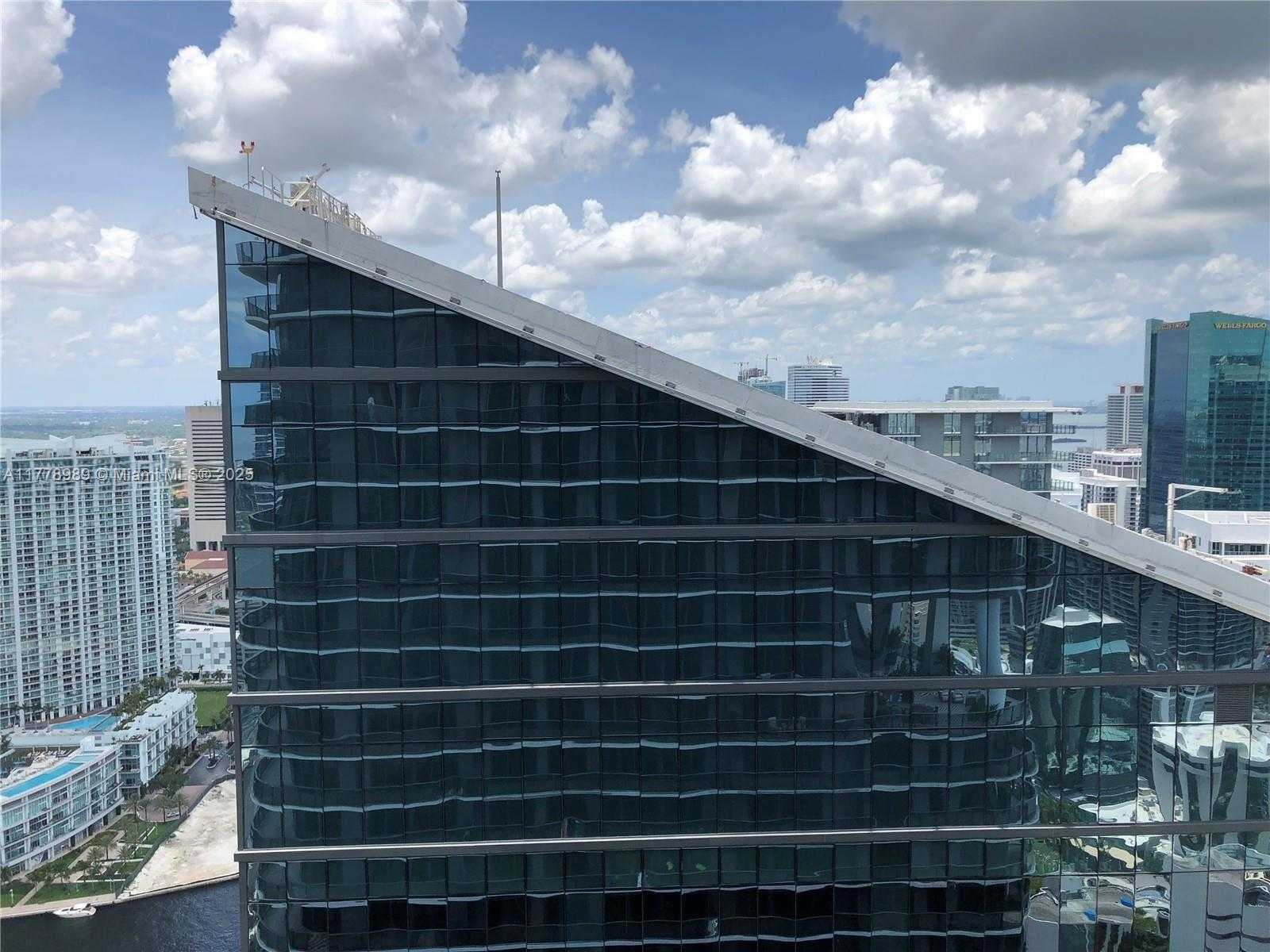 Small Image of 801 SOUTH MIAMI AVE #5108, Miami Number 10