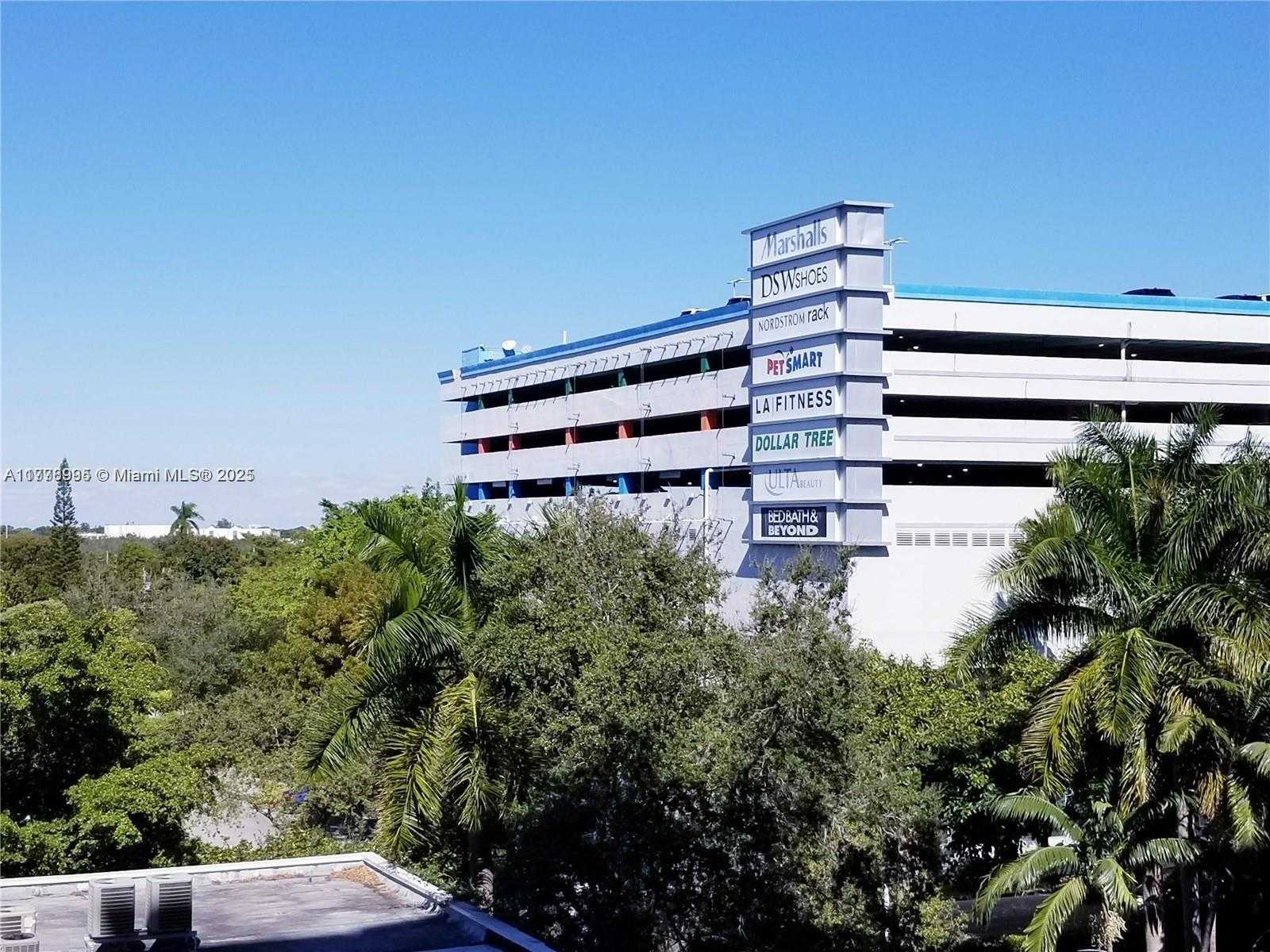 Small Image of 3500 #600, Miami Number 19