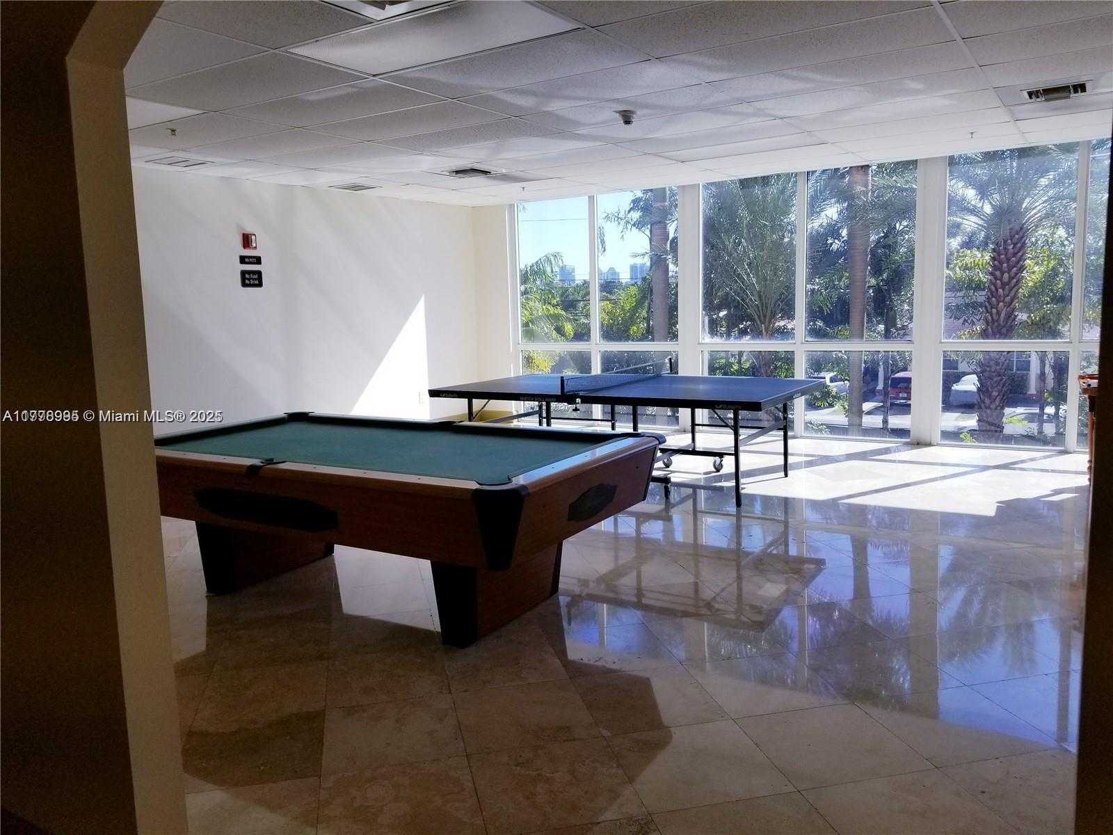 Small Image of 3500 #600, Miami Number 24