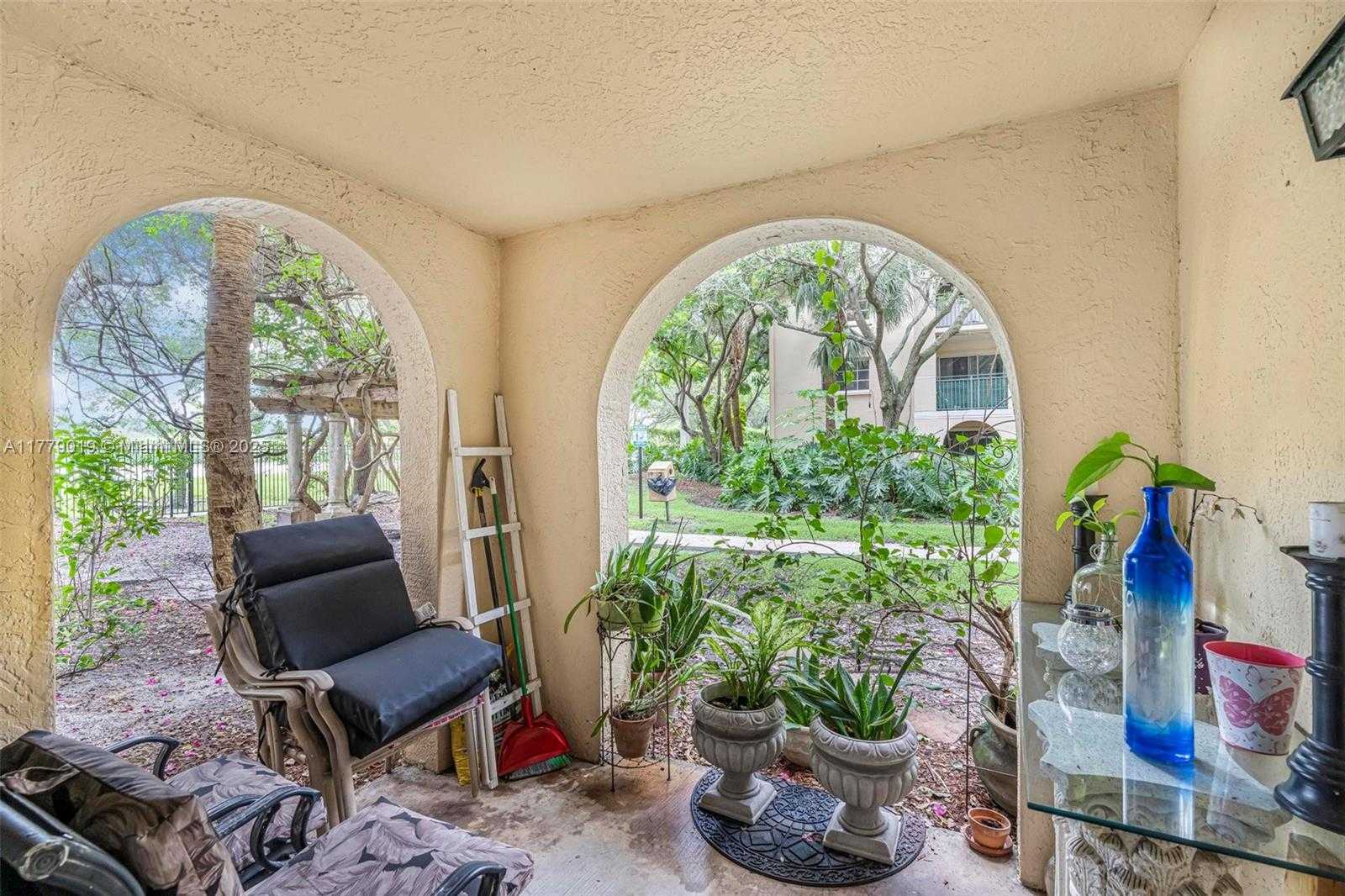 Small Image of 2433 CENTERGATE DR #102, Miramar Number 15