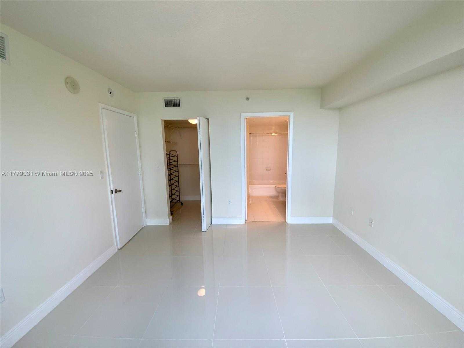 Small Image of 1861 NORTH WEST S RIVER DR #803, Miami Number 18