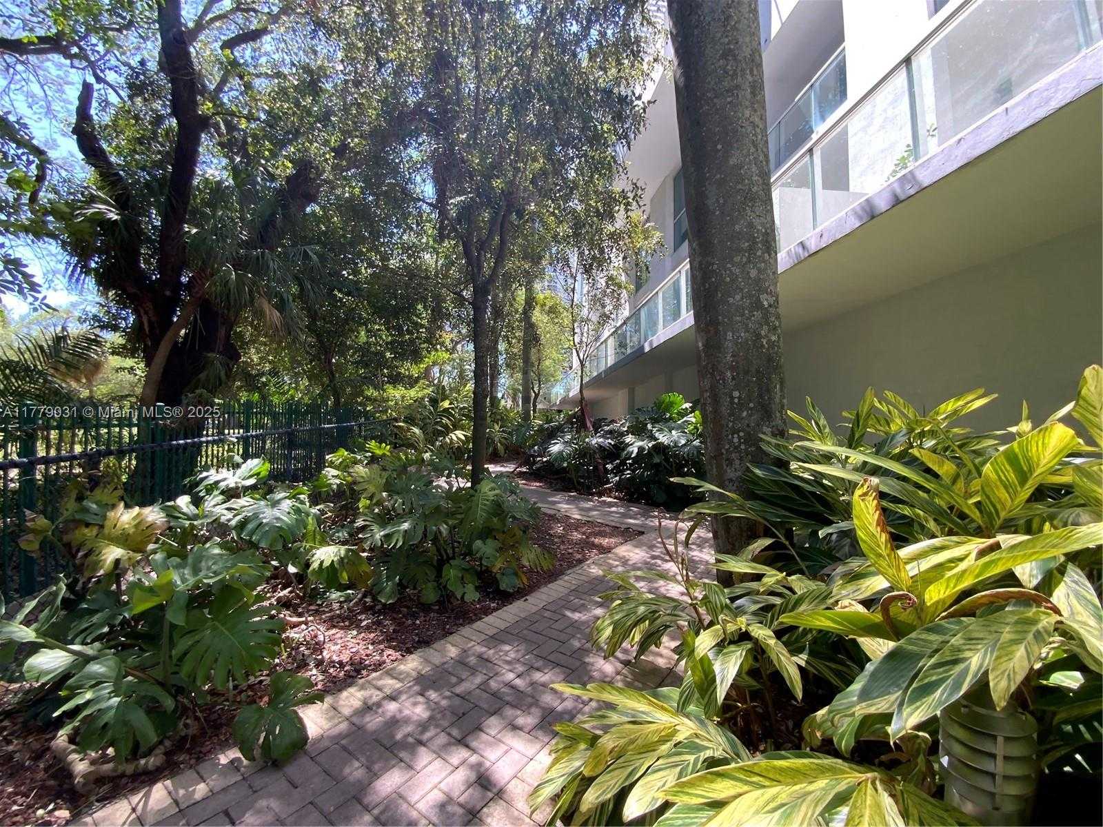 Small Image of 1861 NORTH WEST S RIVER DR #803, Miami Number 29