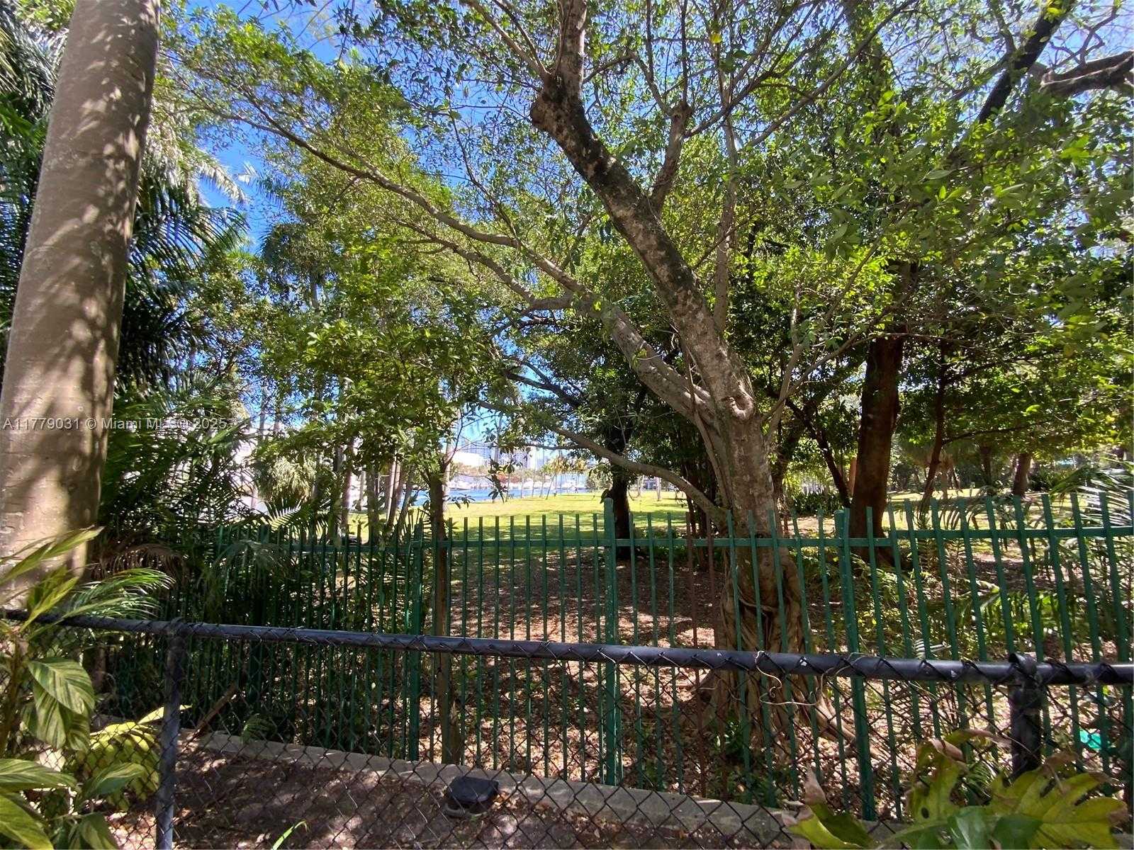 Small Image of 1861 NORTH WEST S RIVER DR #803, Miami Number 30