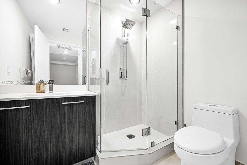 Small Image of 45 SOUTH WEST 9TH ST #3705, Miami Number 16