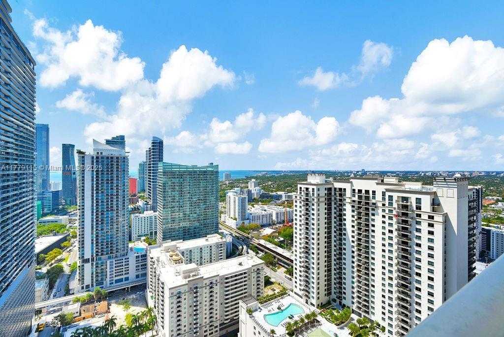 Small Image of 45 SOUTH WEST 9TH ST #3705, Miami Number 3
