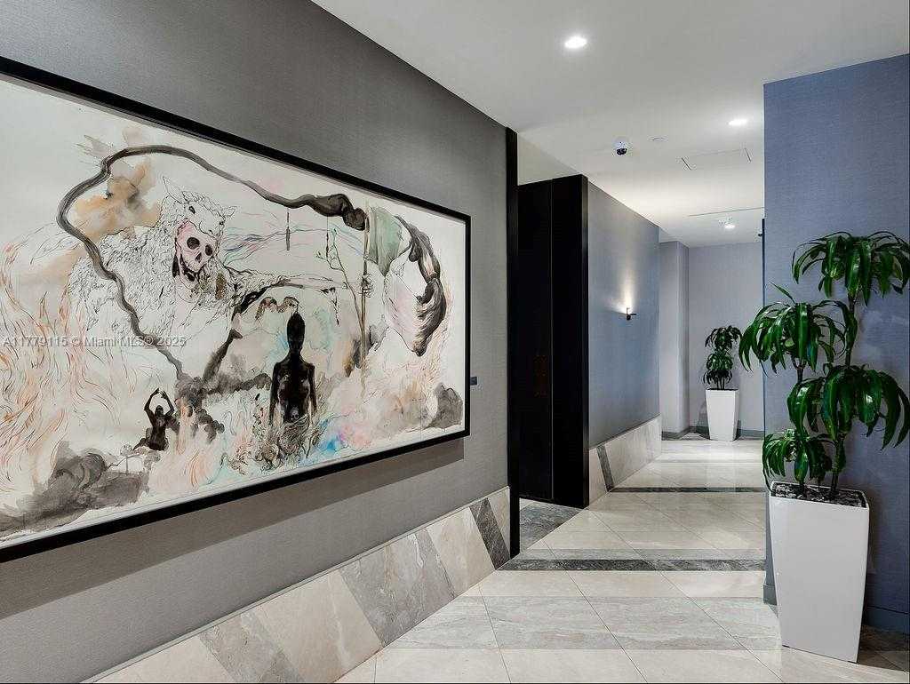 Small Image of 45 SOUTH WEST 9TH ST #3705, Miami Number 42