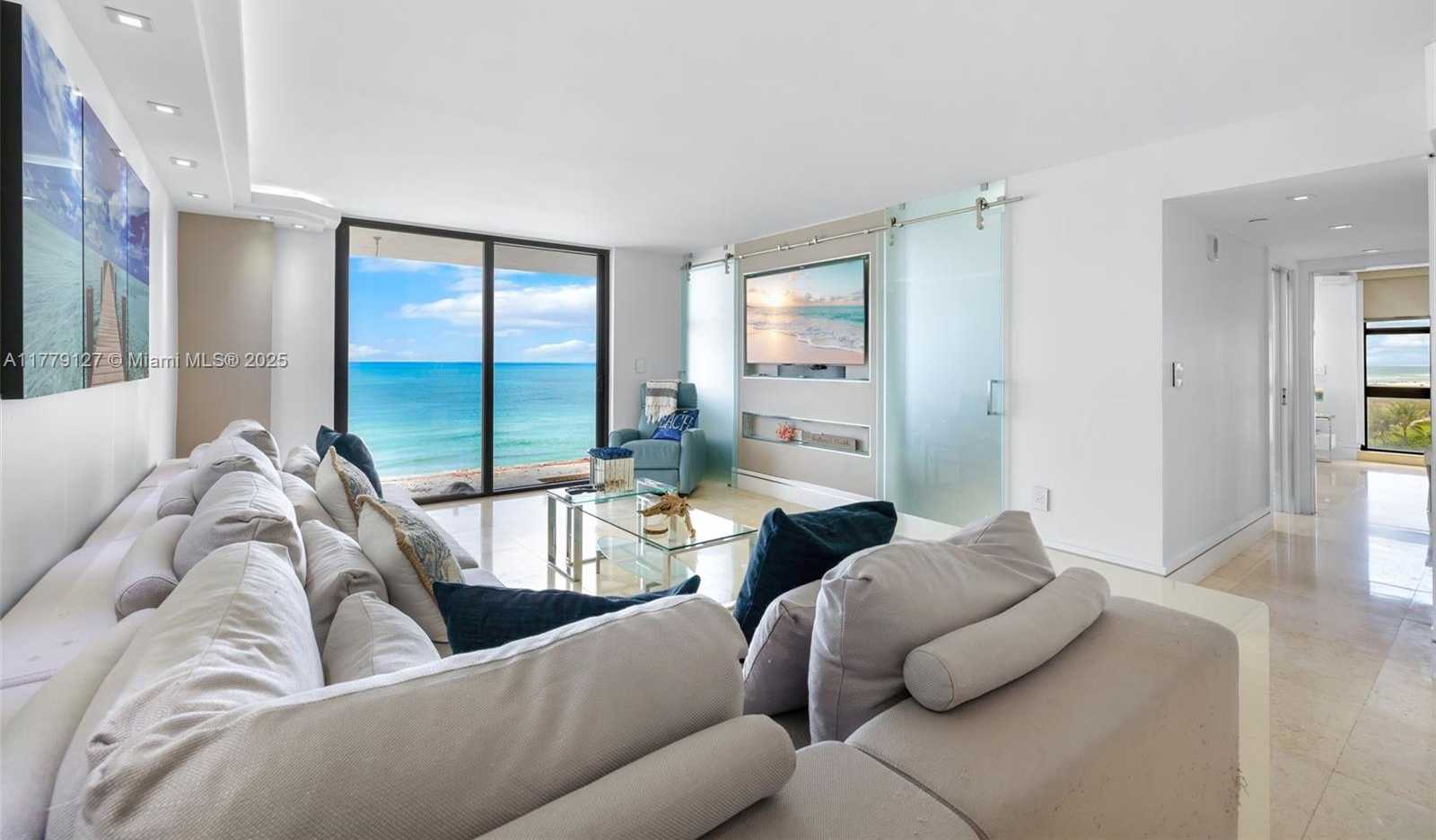 Small Image of 6061 COLLINS AVE #8F, Miami Beach Number 7
