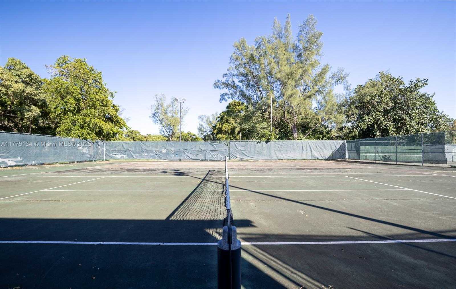 Small Image of Lauderhill Number 22