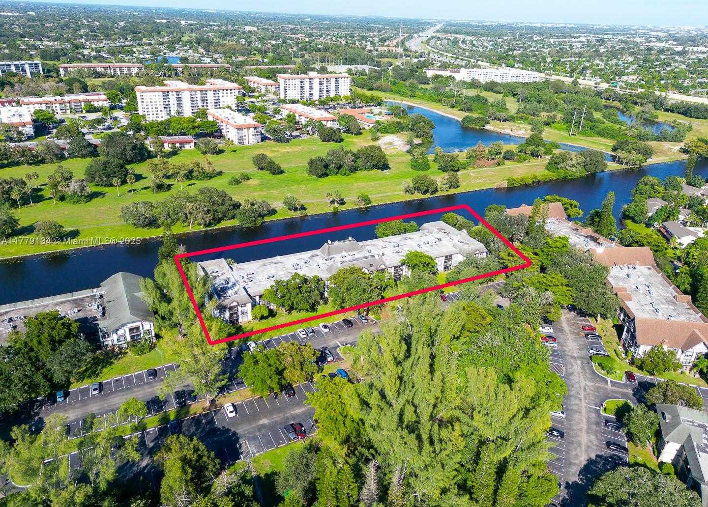 Small Image of Lauderhill Number 24