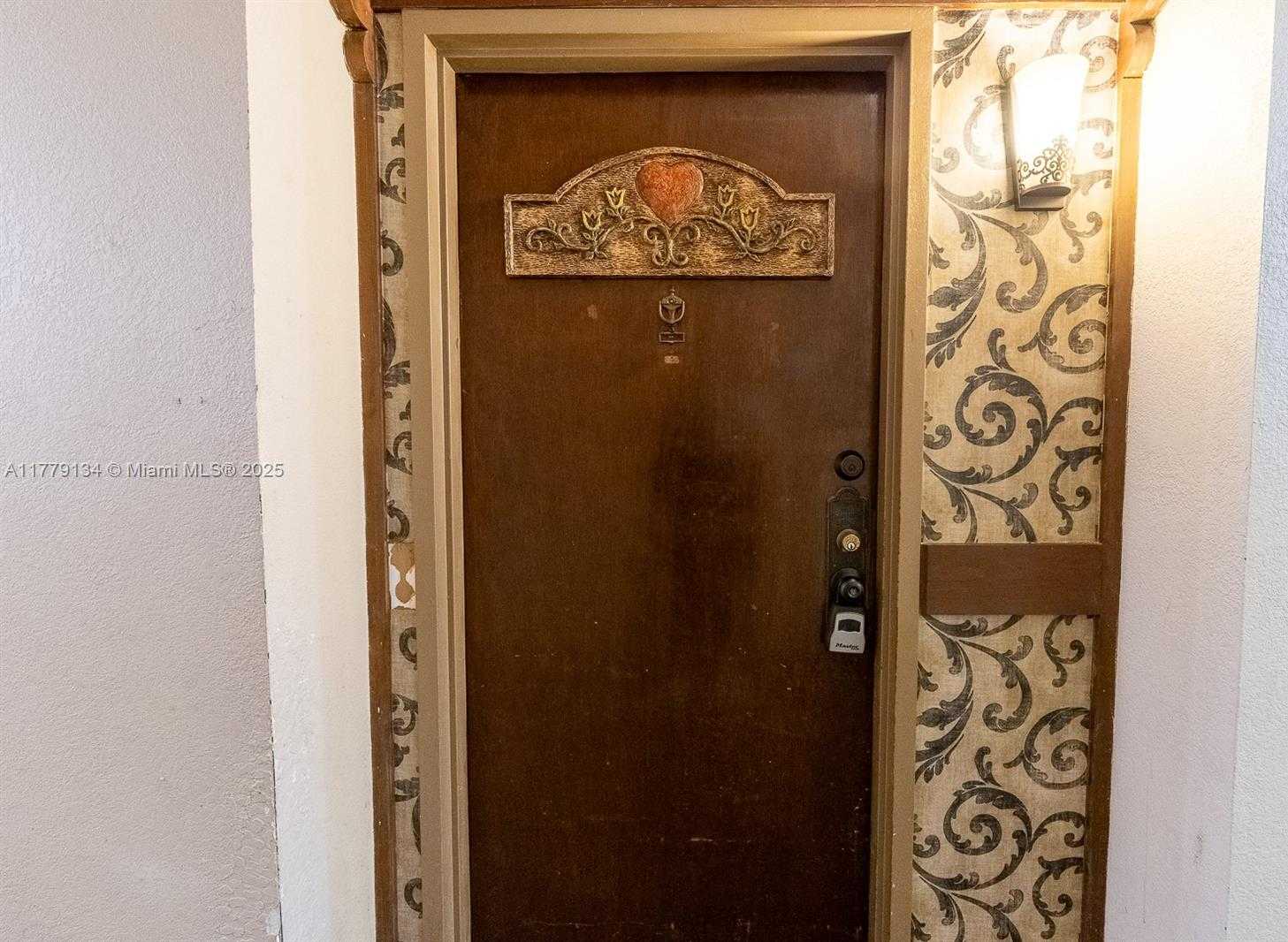 Small Image of Lauderhill Number 6