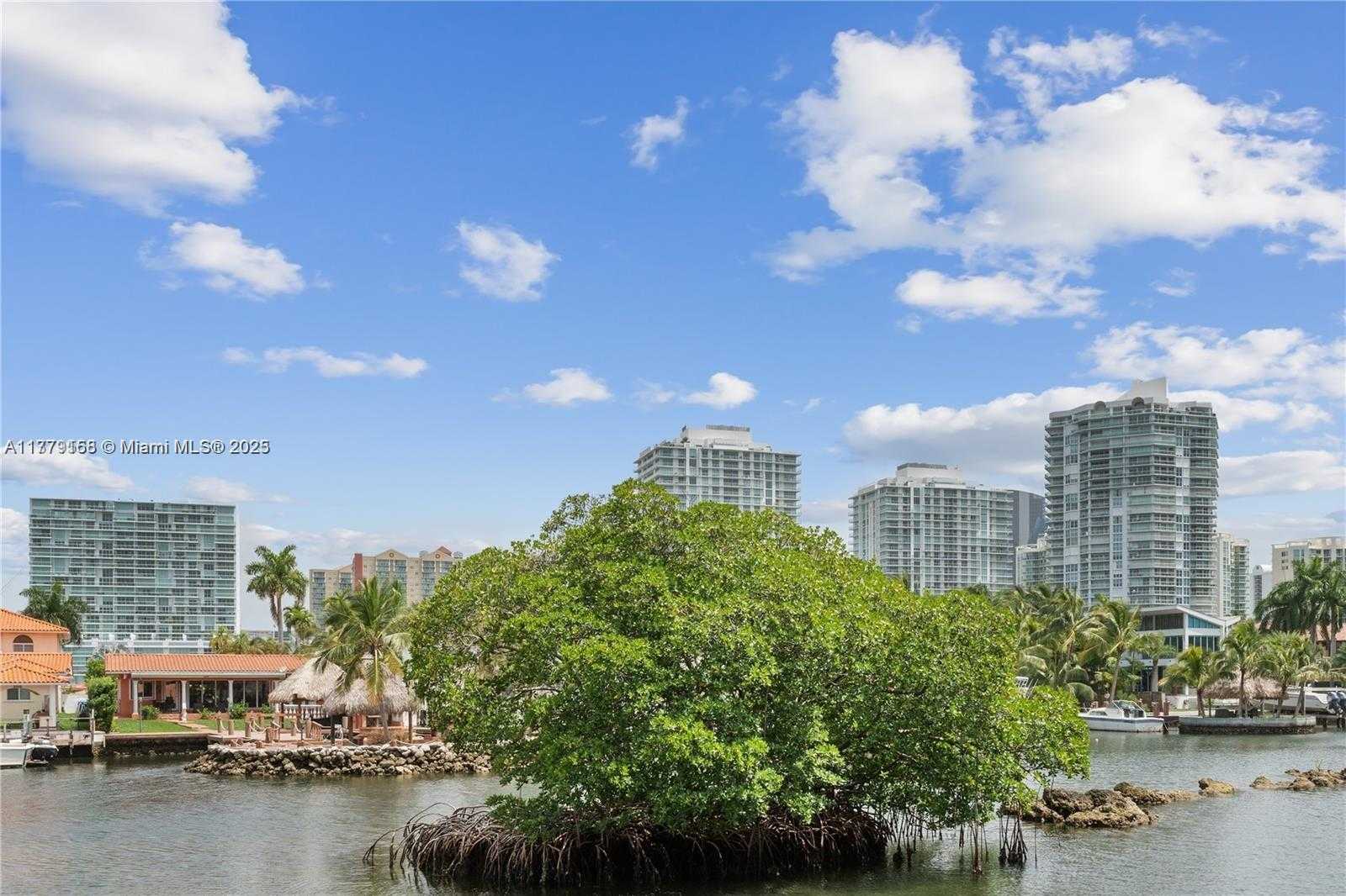 Small Image of 387 POINCIANA DR #1211, Sunny Isles Beach Number 24