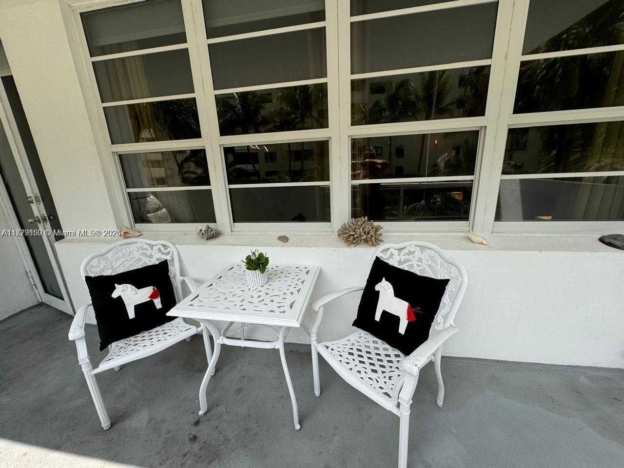 Small Image of 100 LINCOLN RD #430, Miami Beach Number 10