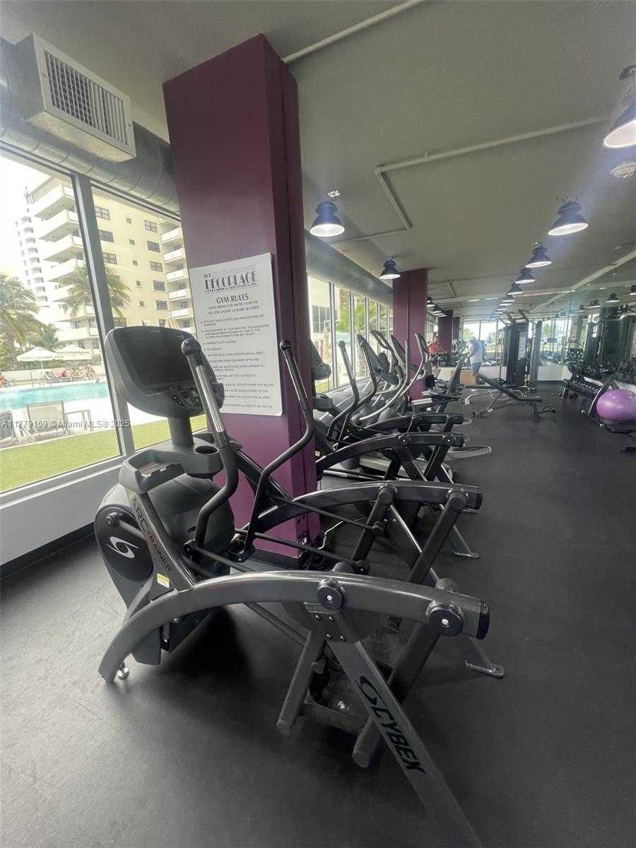 Small Image of 100 LINCOLN RD #430, Miami Beach Number 12