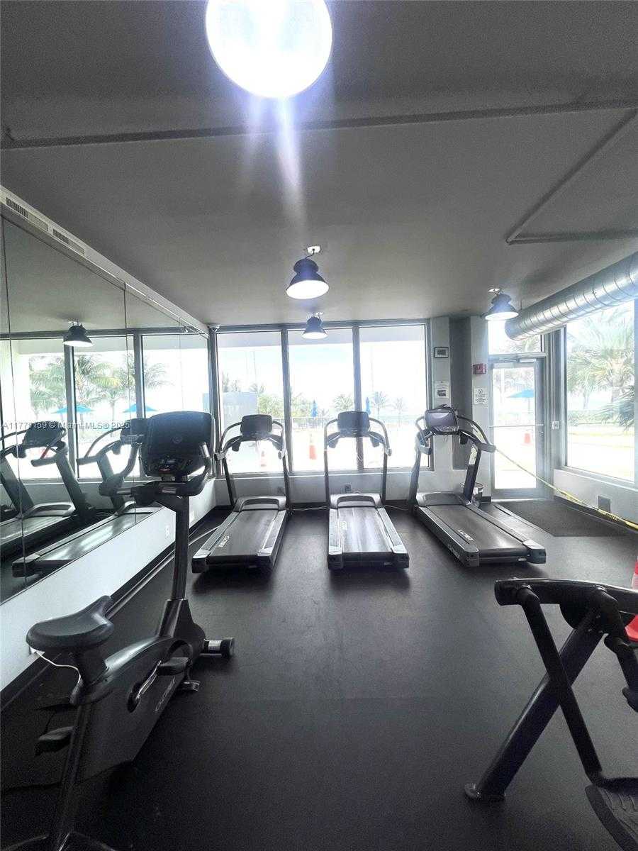 Small Image of 100 LINCOLN RD #430, Miami Beach Number 15