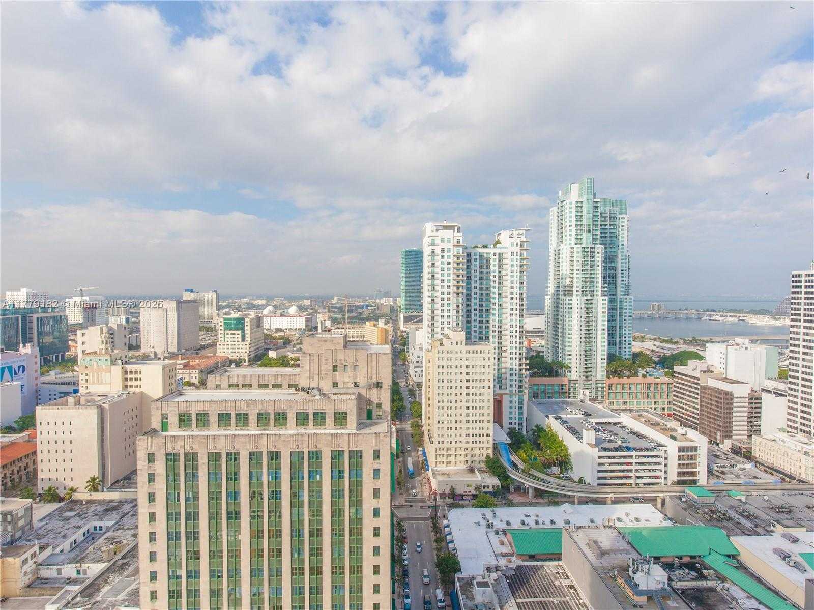 Small Image of 151 SOUTH EAST 1ST ST #2802, Miami Number 14