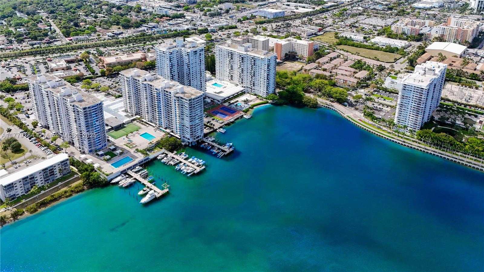Small Image of 18031 BISCAYNE BLVD #1904, Aventura Number 2