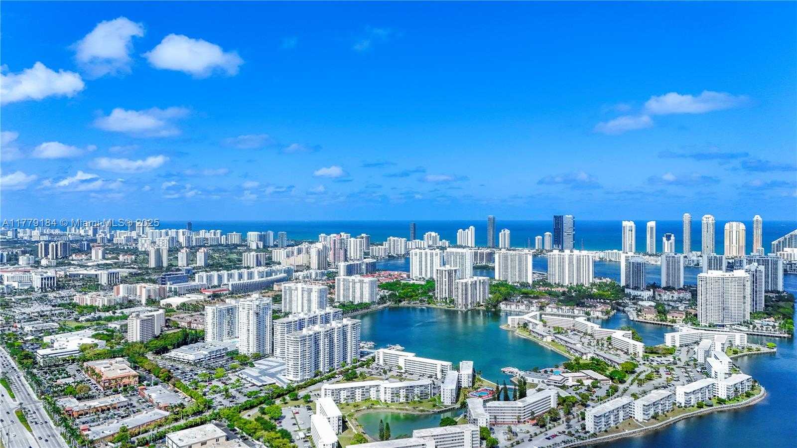 Small Image of 18031 BISCAYNE BLVD #1904, Aventura Number 3
