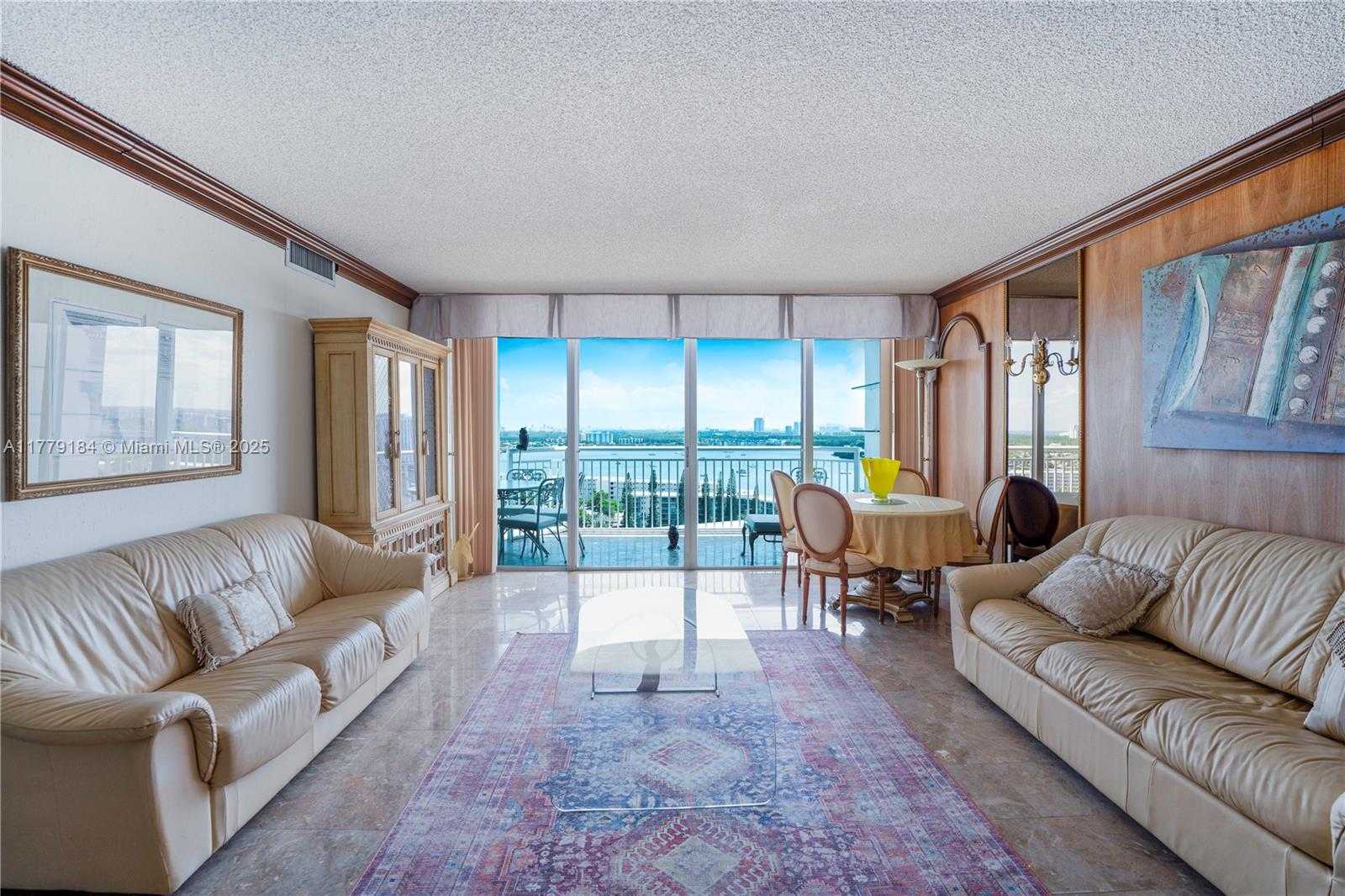 Small Image of 18031 BISCAYNE BLVD #1904, Aventura Number 46