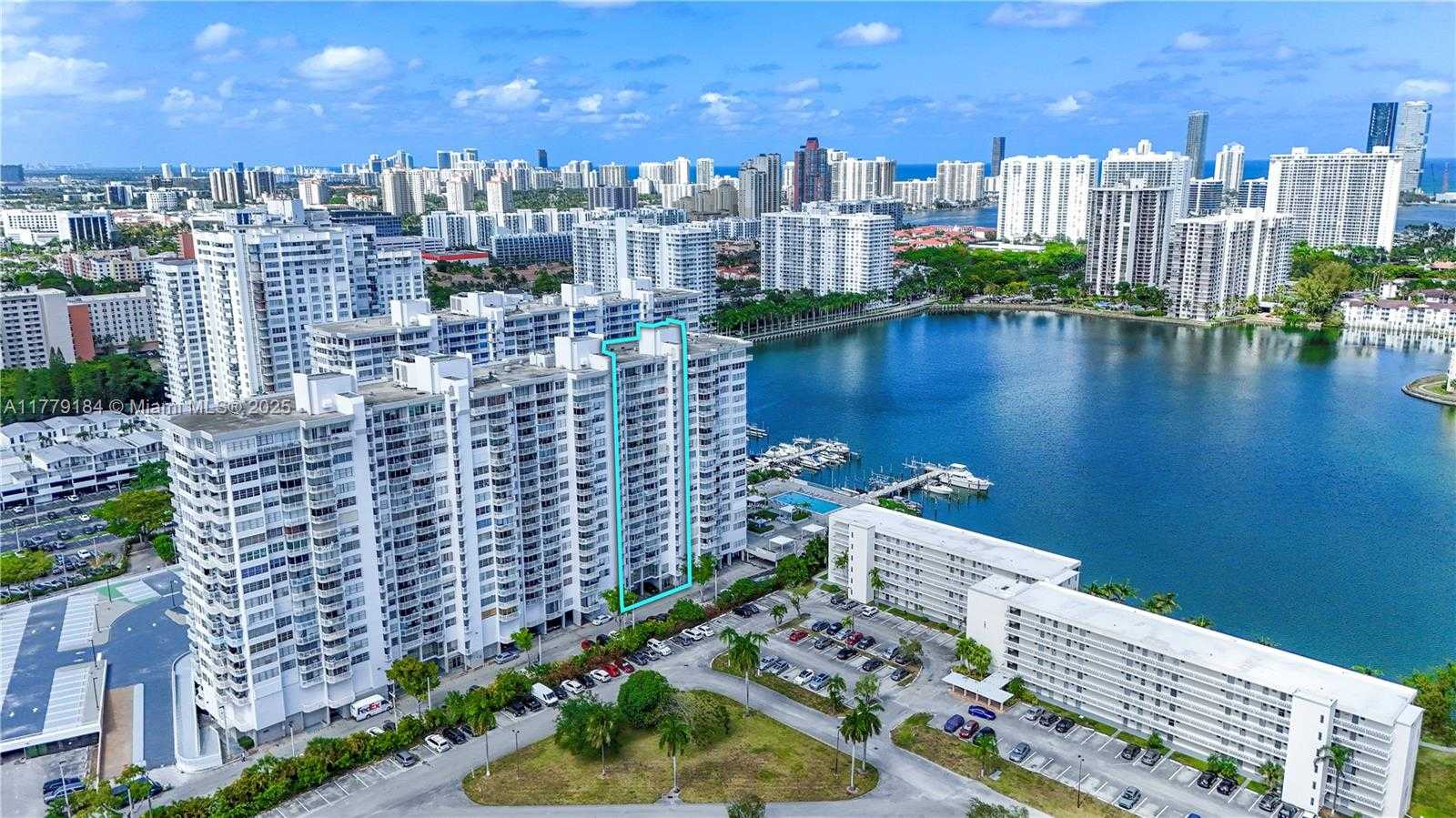 Small Image of 18031 BISCAYNE BLVD #1904, Aventura Number 7