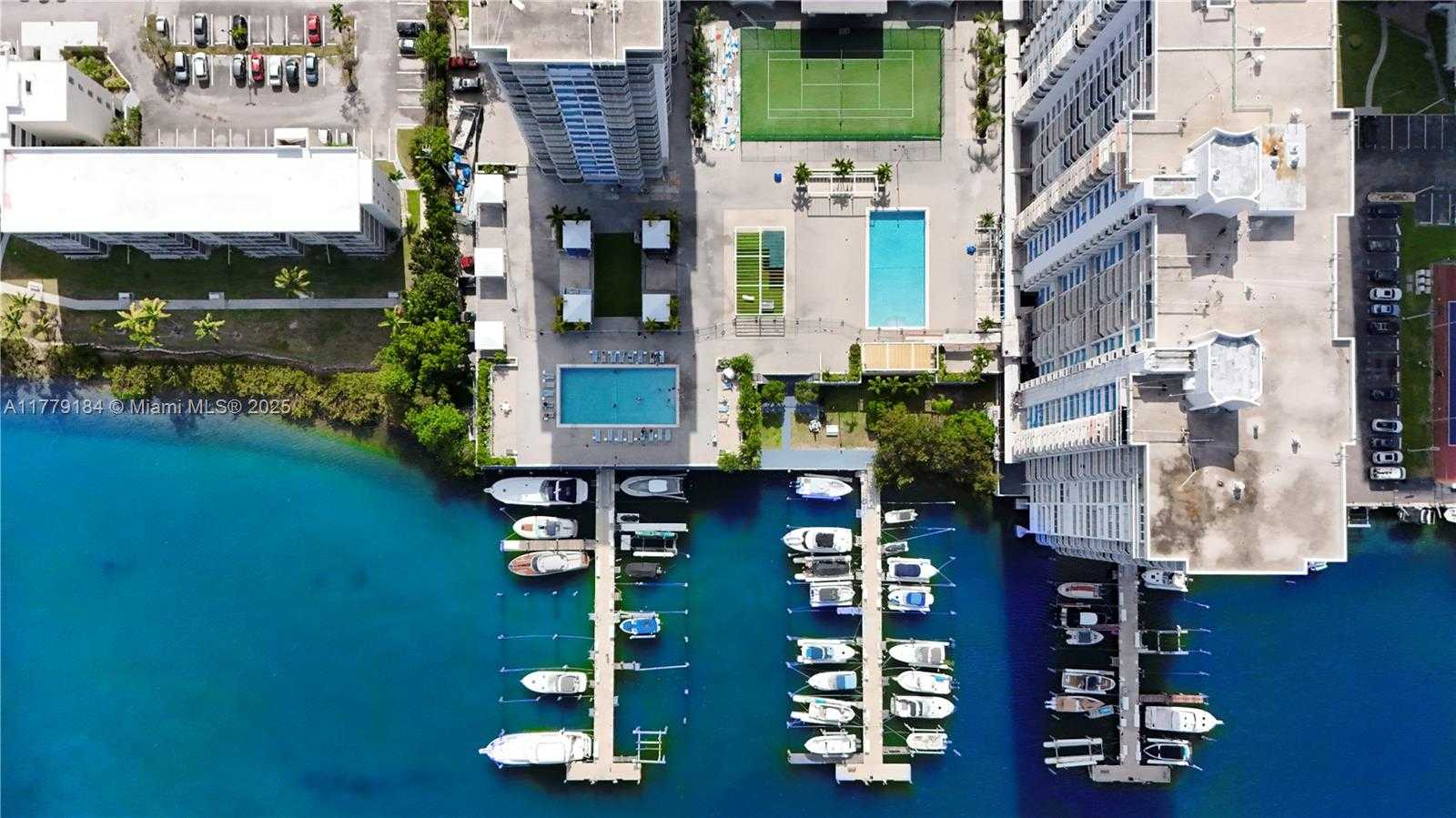 Small Image of 18031 BISCAYNE BLVD #1904, Aventura Number 8