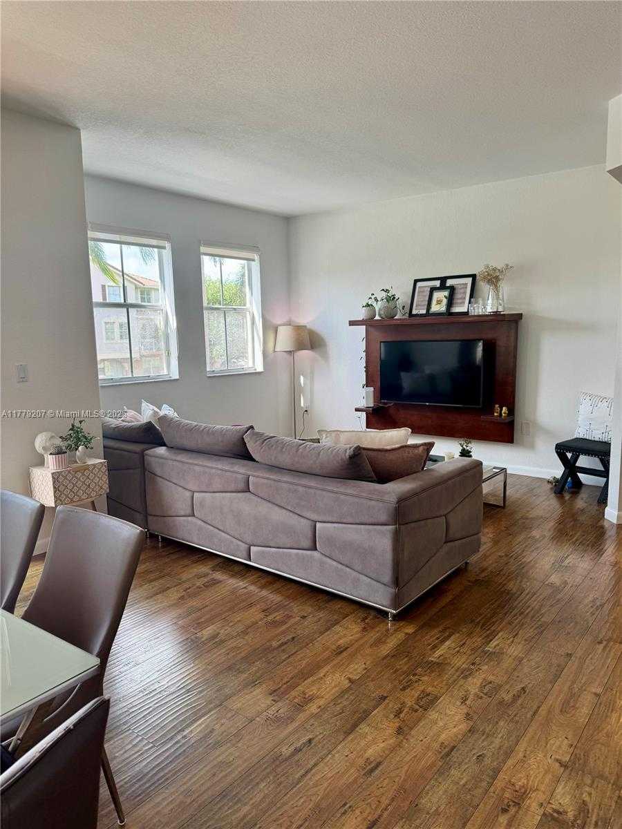 Small Image of 8882 WEST FLAGLER ST #201, Miami Number 12