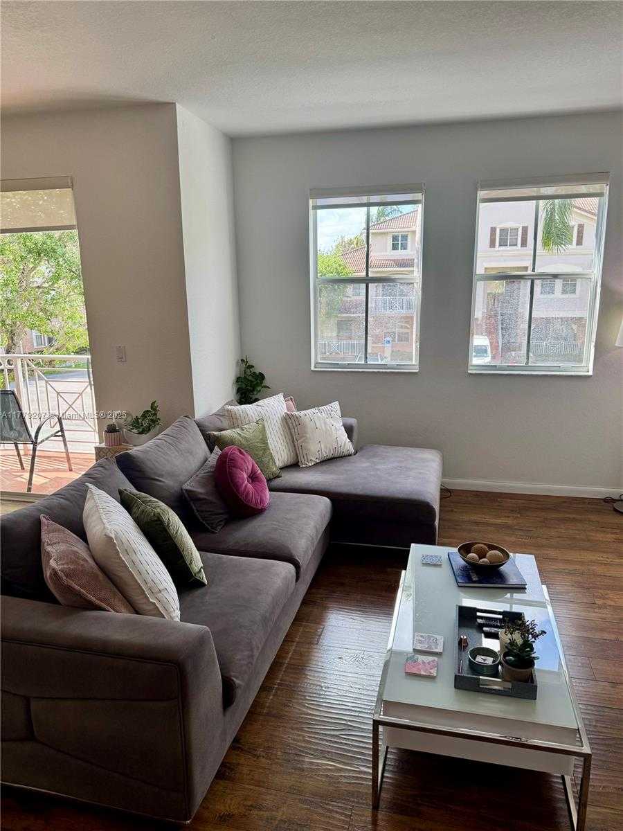 Small Image of 8882 WEST FLAGLER ST #201, Miami Number 16