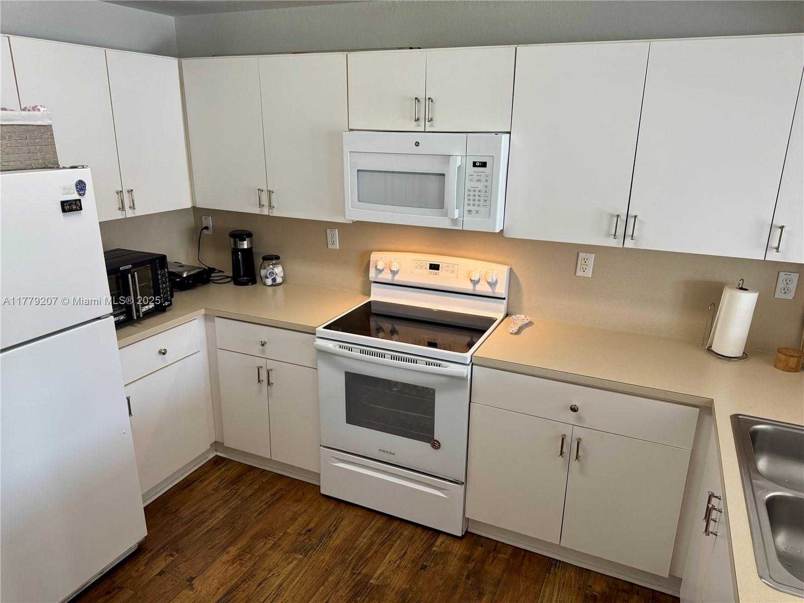 Small Image of 8882 WEST FLAGLER ST #201, Miami Number 19