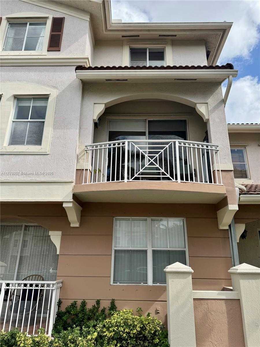 Small Image of 8882 WEST FLAGLER ST #201, Miami Number 2