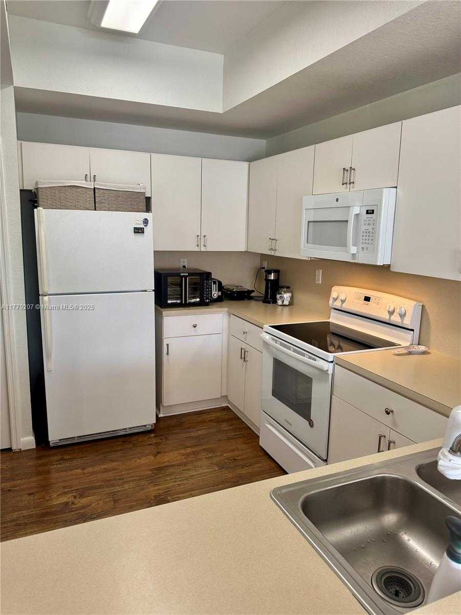 Small Image of 8882 WEST FLAGLER ST #201, Miami Number 20
