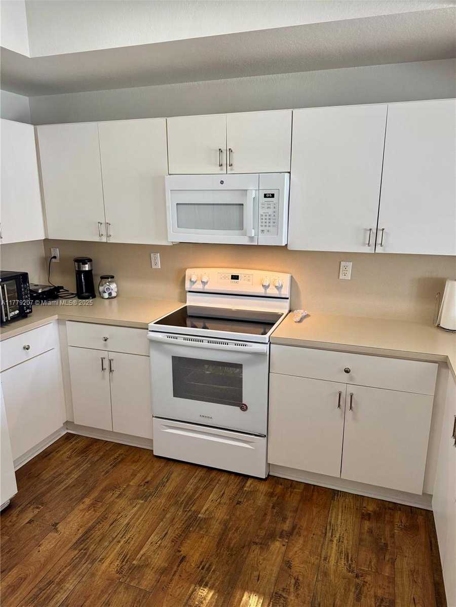 Small Image of 8882 WEST FLAGLER ST #201, Miami Number 57