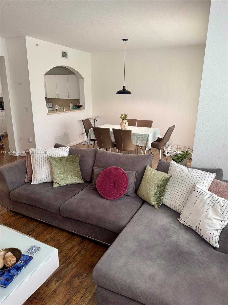 Small Image of 8882 WEST FLAGLER ST #201, Miami Number 68