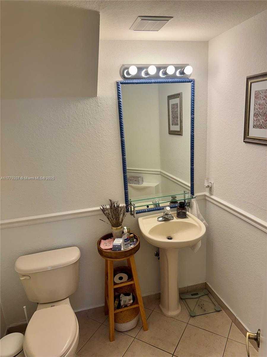 Small Image of 8882 WEST FLAGLER ST #201, Miami Number 74