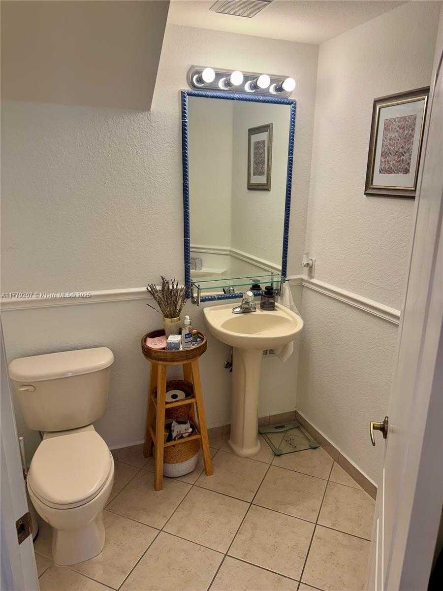 Small Image of 8882 WEST FLAGLER ST #201, Miami Number 77
