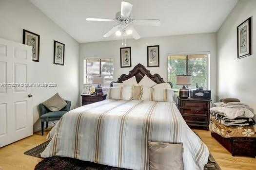 Small Image of 16312 MALIBU DR #6, Weston Number 15