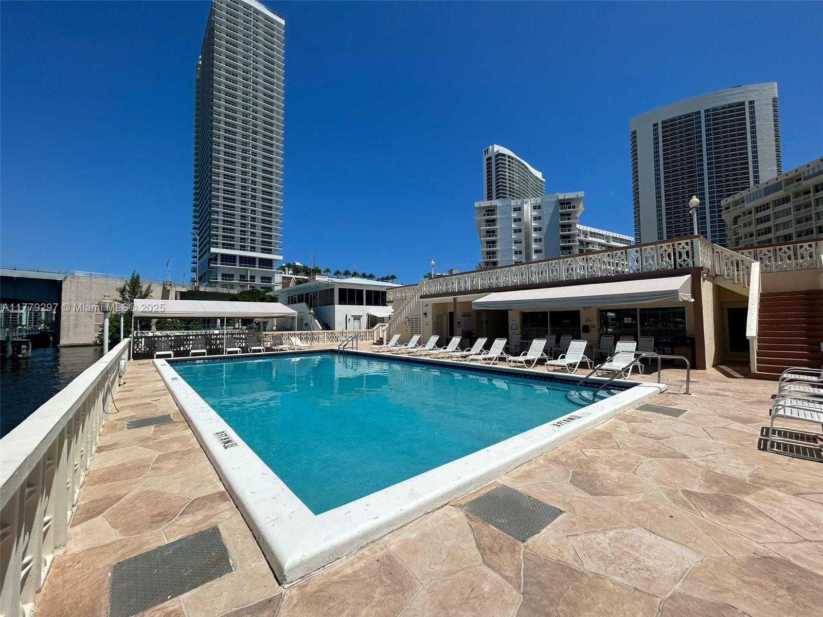 Small Image of 1825 SOUTH OCEAN DR #503, Hallandale Beach Number 9
