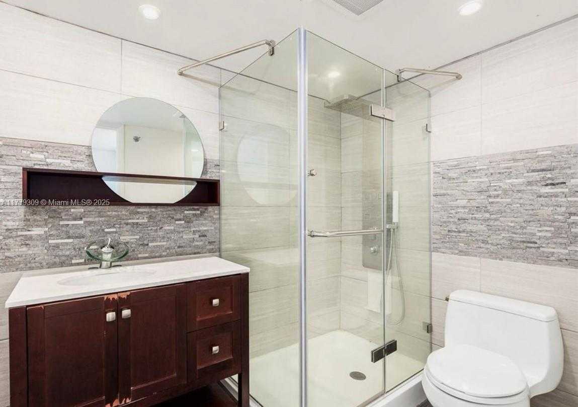 Small Image of 1020 94TH ST #401, Bay Harbor Islands Number 36