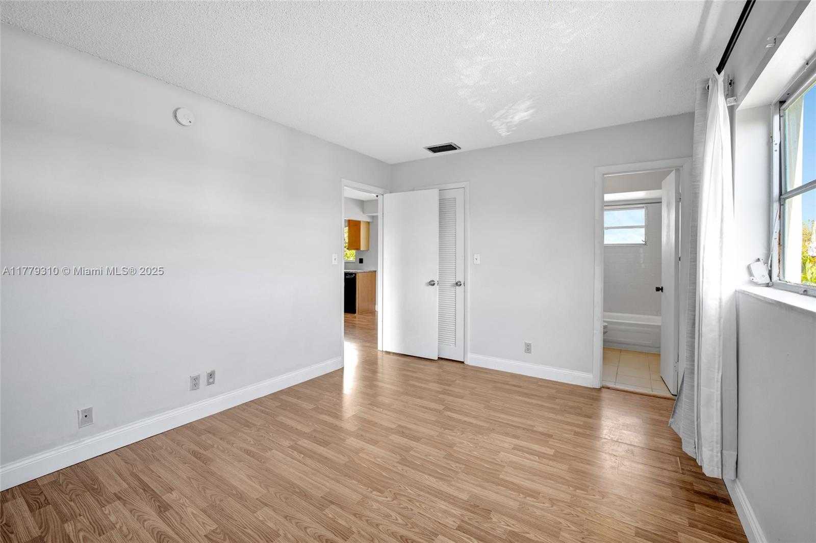 Small Image of 609 NORTH EAST 13TH AVE #301, Fort Lauderdale Number 14