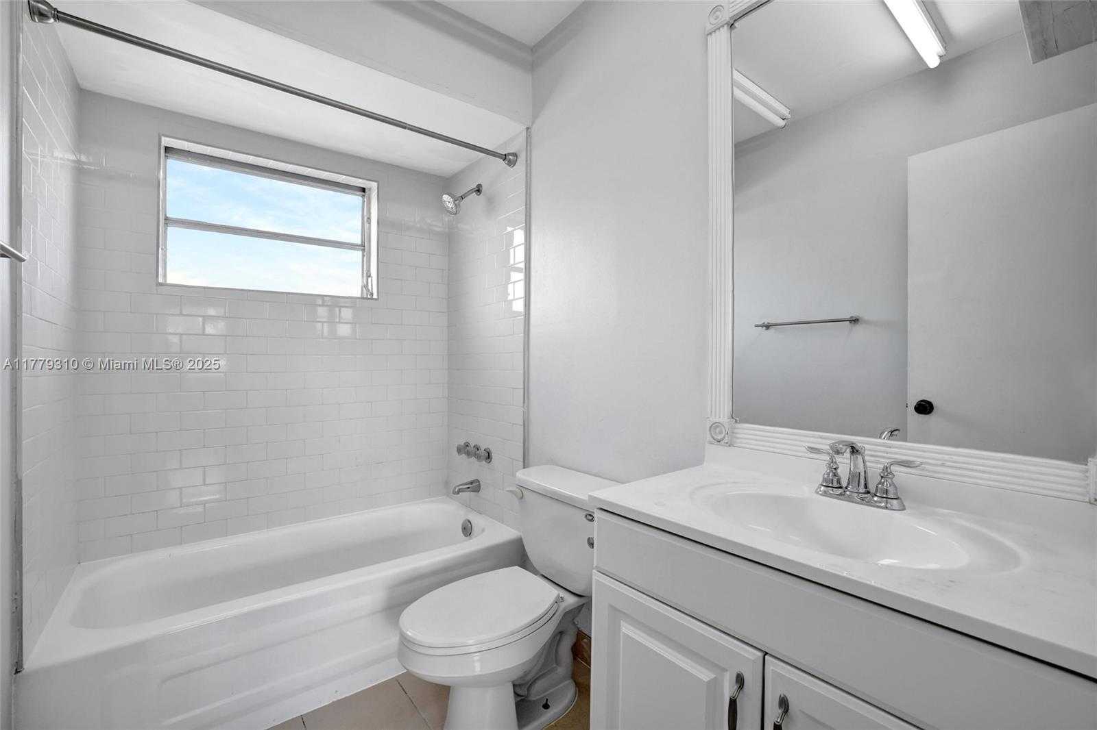 Small Image of 609 NORTH EAST 13TH AVE #301, Fort Lauderdale Number 20