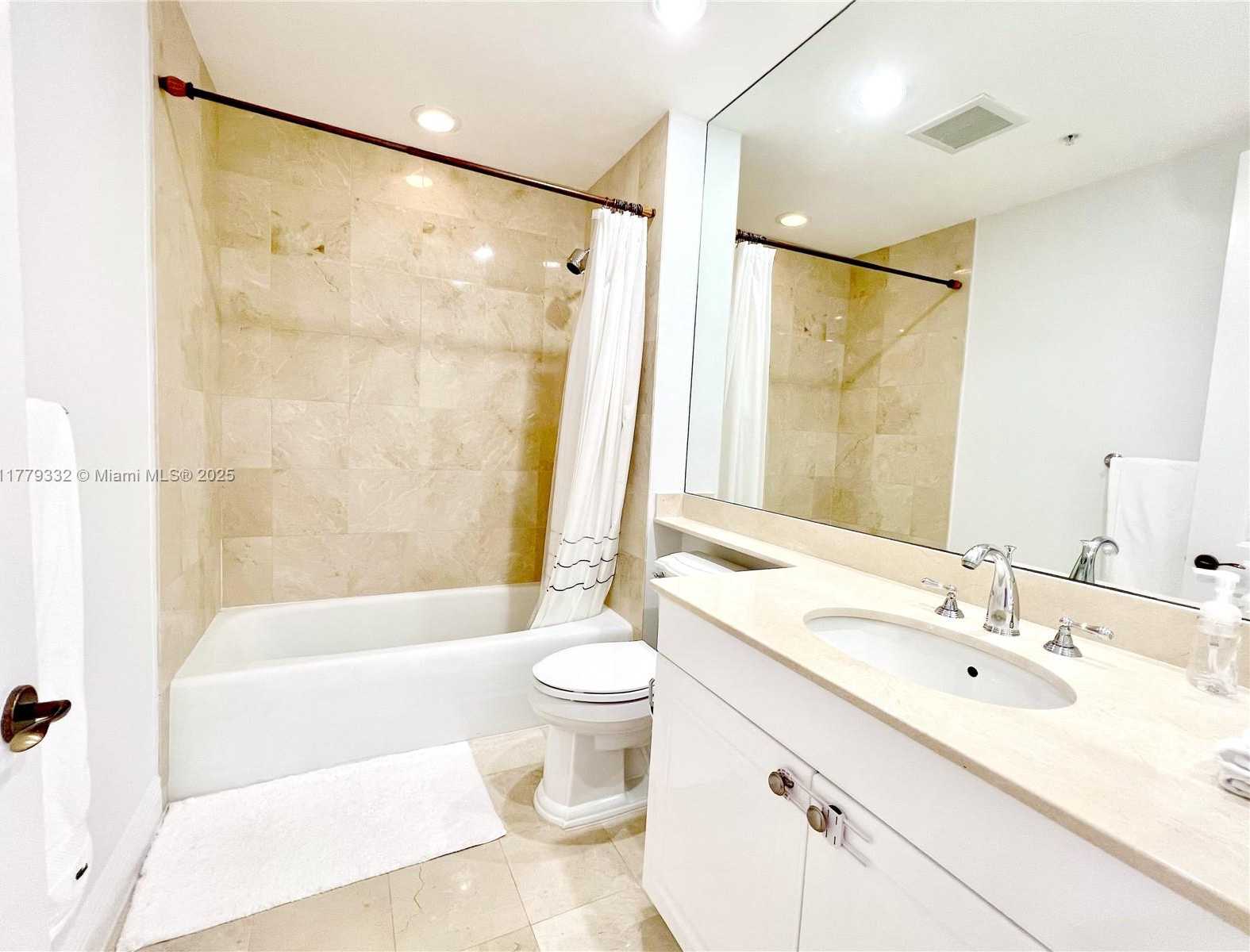 Small Image of 13621 DEERING BAY DR #903, Coral Gables Number 14