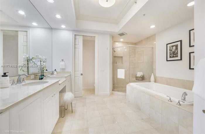 Small Image of 13621 DEERING BAY DR #903, Coral Gables Number 20