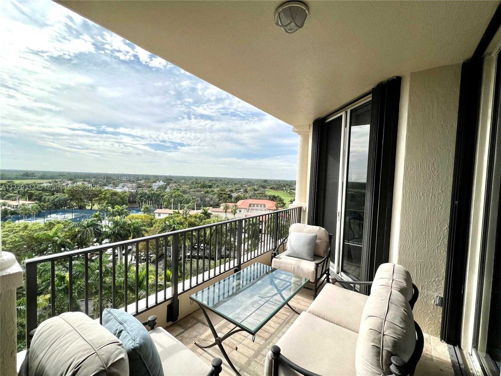 Small Image of 13621 DEERING BAY DR #903, Coral Gables Number 22