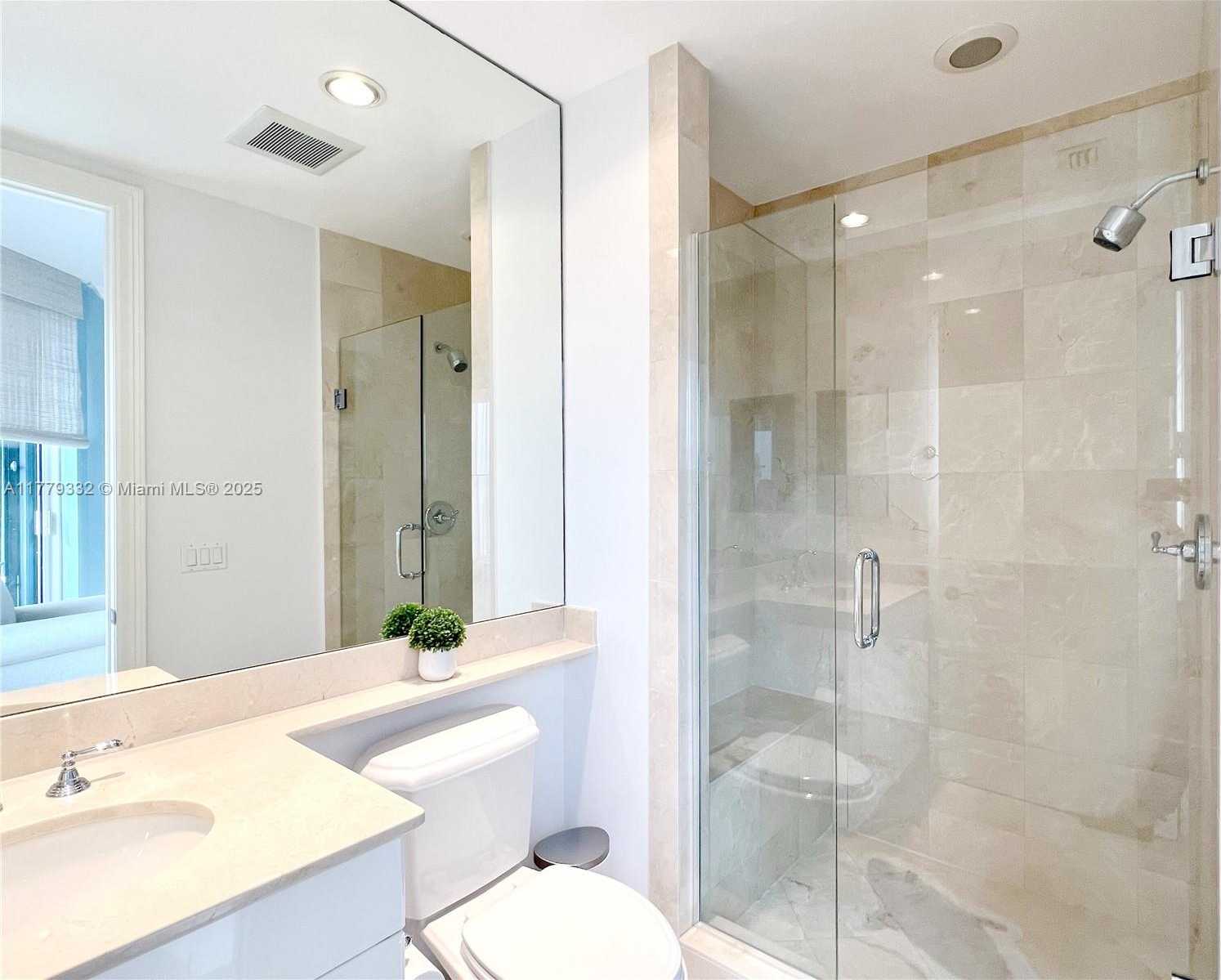 Small Image of 13621 DEERING BAY DR #903, Coral Gables Number 24