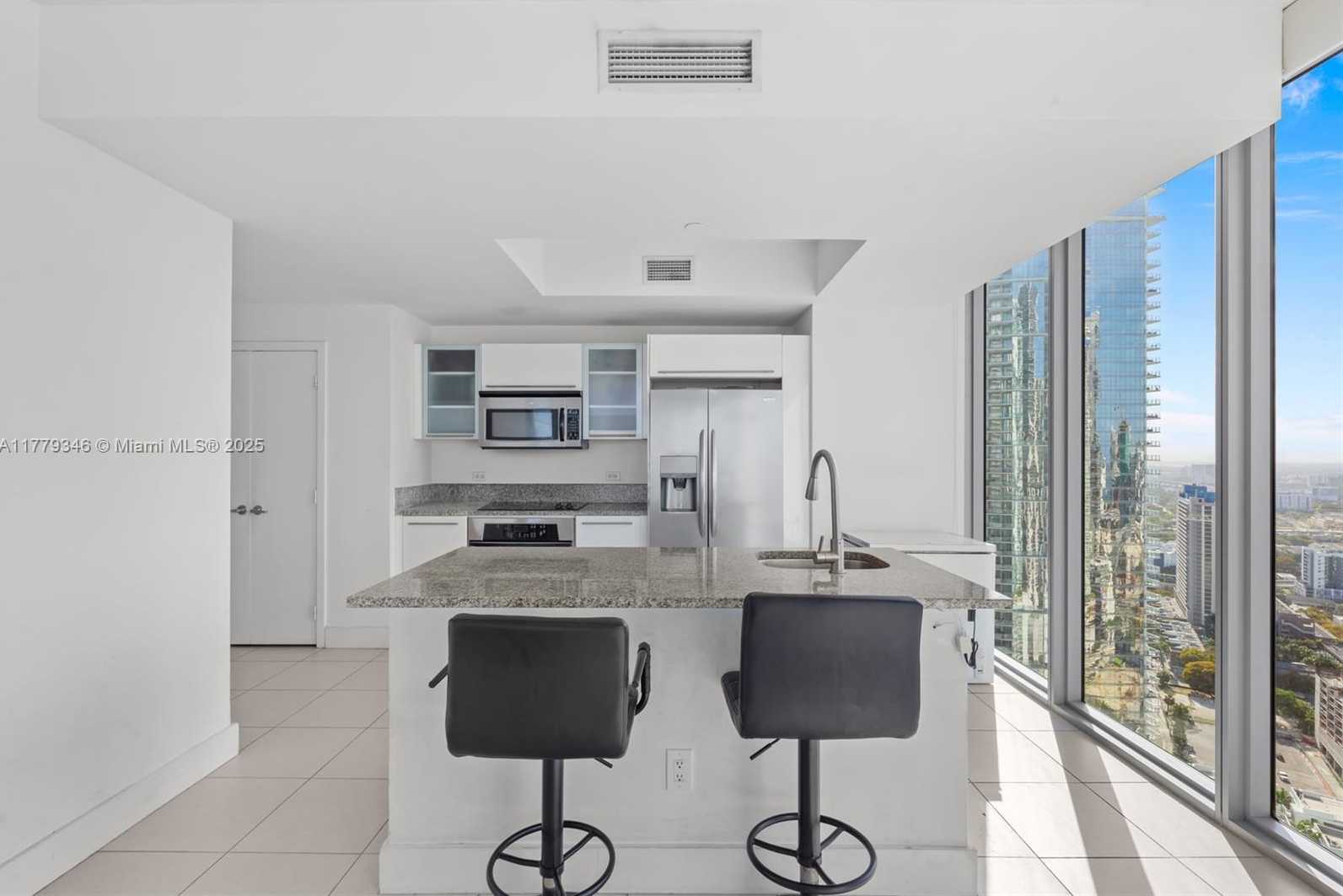 Small Image of 888 BISCAYNE BLVD #3812, Miami Number 11
