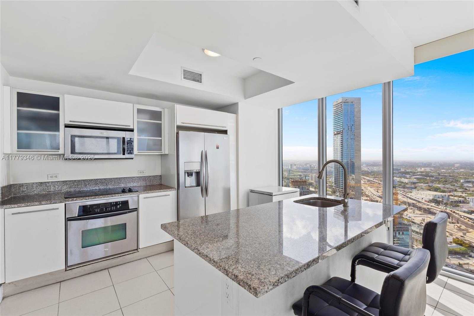Small Image of 888 BISCAYNE BLVD #3812, Miami Number 12