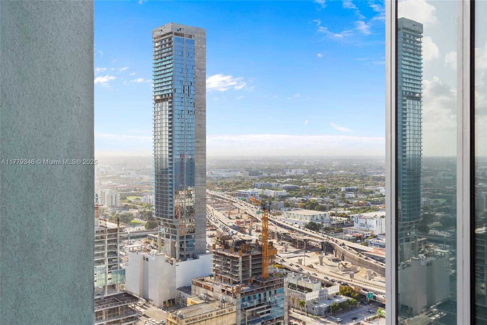 Small Image of 888 BISCAYNE BLVD #3812, Miami Number 39