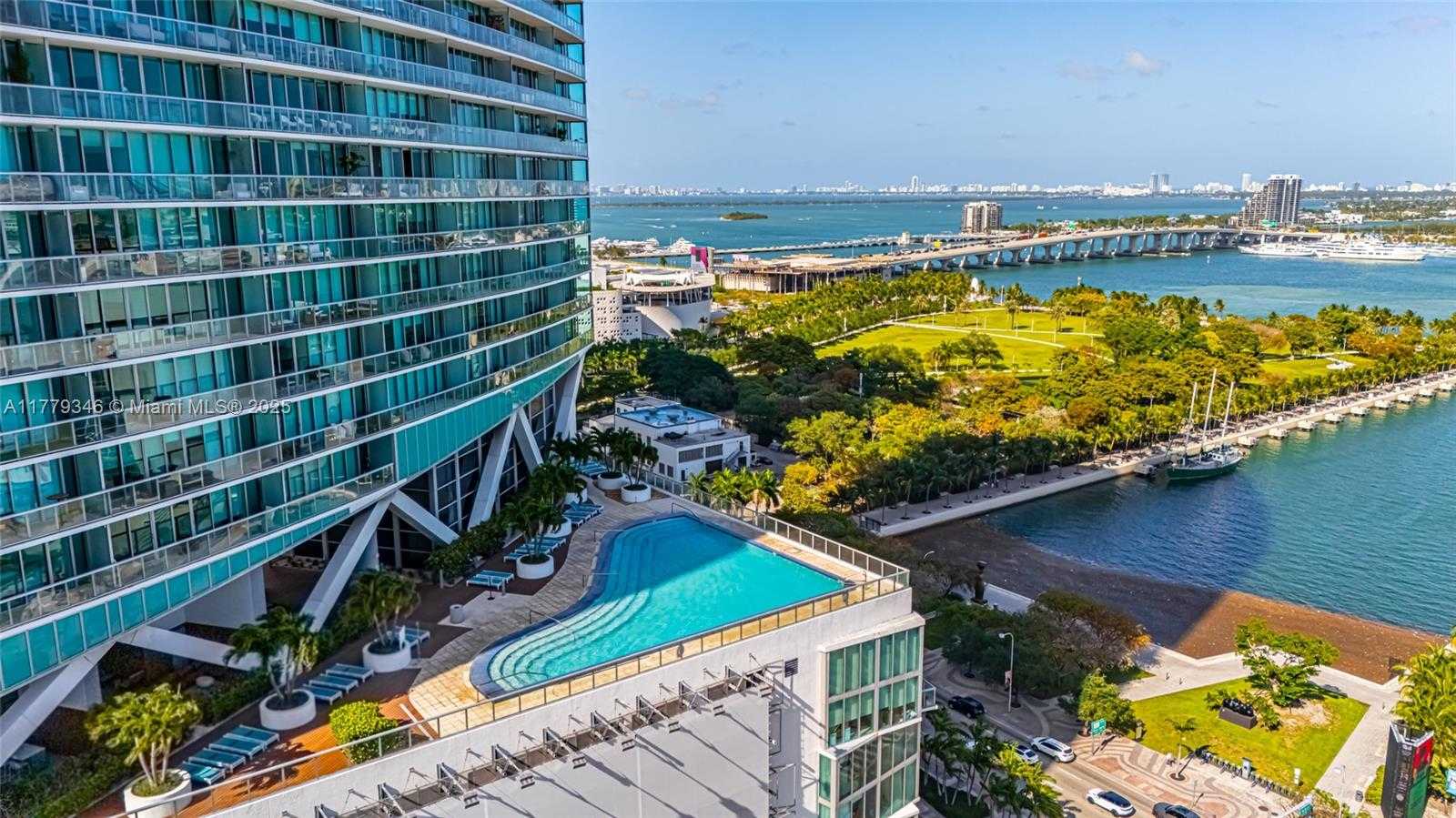 Small Image of 888 BISCAYNE BLVD #3812, Miami Number 43