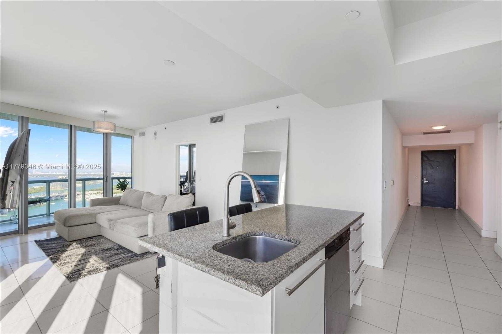 Small Image of 888 BISCAYNE BLVD #3812, Miami Number 8