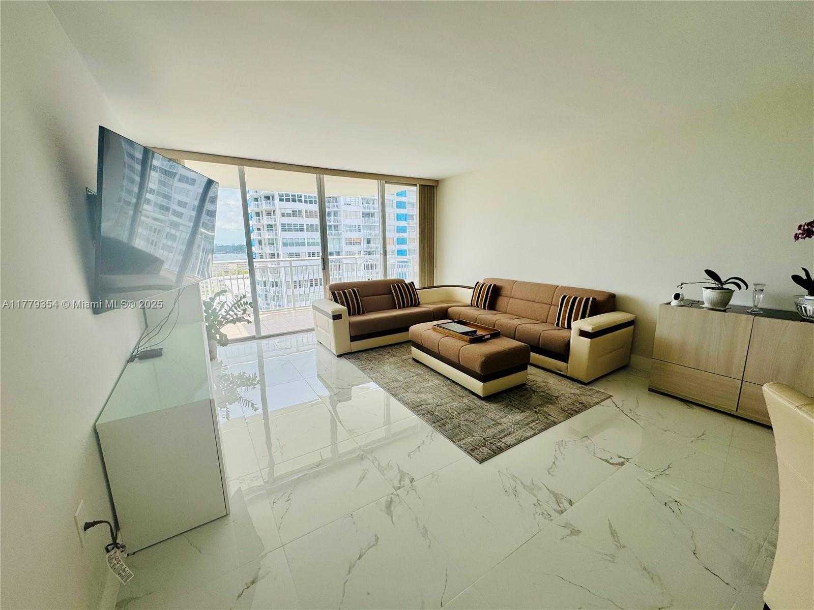 Small Image of 18071 BISCAYNE BLVD #1503, Aventura Number 10