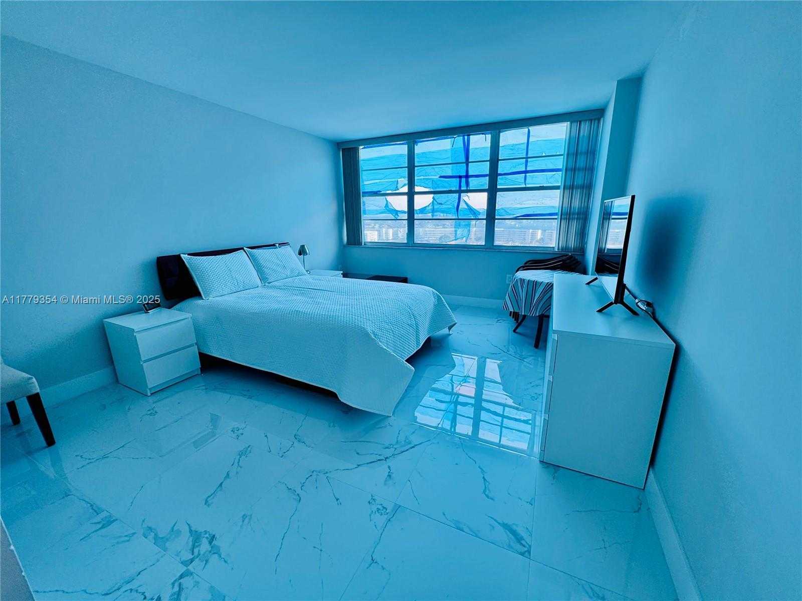 Small Image of 18071 BISCAYNE BLVD #1503, Aventura Number 13